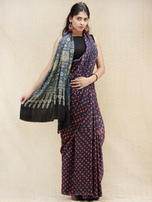 Purple Pink Indigo Bandhej Modal Silk Saree With Ajrakh Printed Pallu & Blouse - s031704146