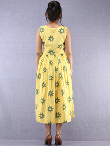 Parinaz - Block Printed Cotton Middi Dress With Tunic & Cape - D390F1993