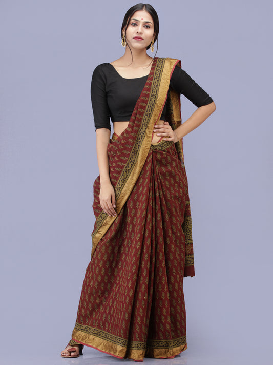 Dark Maroon Green Black Bagh Printed Maheshwari Cotton Saree - S031704178