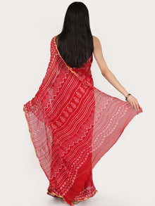 Red OffWhite Hand Block Printed Chiffon Saree With Zari Border - S031704699