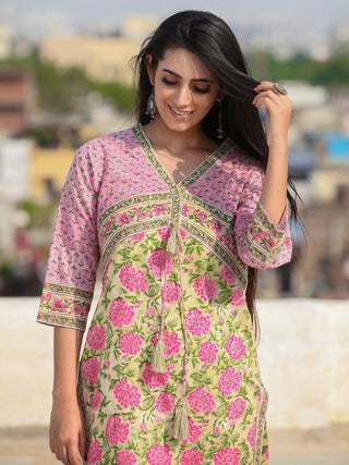 Jashn Gulab - Set of Kurta Pants & Dupatta - KS04A2493D