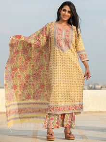 Jashn Gauher - Set of Kurta Palazzo & Dupatta - KS60V2492D