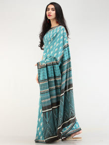 Sea Green Offwhite Black Hand Block Printed  Cotton Mul Saree - s031704538