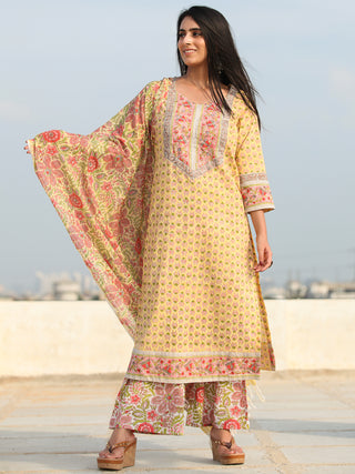 Jashn Gauher - Set of Kurta Palazzo & Dupatta - KS60V2492D