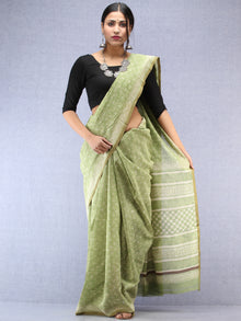 Light Green Ivory Maheshwari Silk Hand Block Printed Saree With Zari Border - S031704479