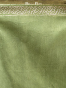 Light Green Ivory Maheshwari Silk Hand Block Printed Saree With Zari Border - S031704479