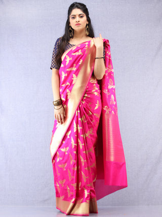Banarasee Art Silk Saree With Bird Motif - Magenta & Gold - S031704325