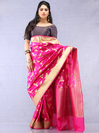 Banarasee Art Silk Saree With Bird Motif - Magenta & Gold - S031704325