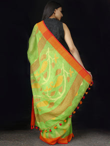 Green Orange Yellow Handwoven Linen Jamdani Saree With Temple Border - S031703460
