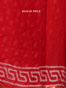 Red OffWhite Hand Block Printed Chiffon Saree With Zari Border - S031704702