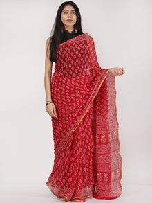 Red OffWhite Hand Block Printed Chiffon Saree With Zari Border - S031704703