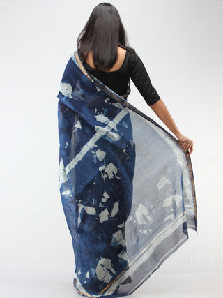 Indigo Ivory Hand Block Printed Maheshwari Silk Saree With Zari Border - S031704475