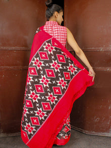 Black Red White Telia Rumal Double Ikat Handwoven Pochampally Mercerized Cotton Saree - S031703660