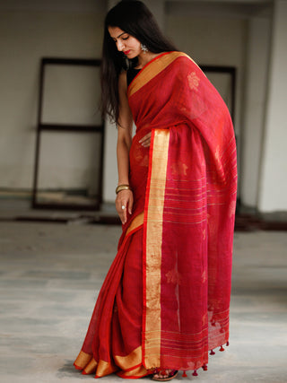 Red Golden Handwoven Linen Jamdani Saree With Zari Border & Tassels - S031703796