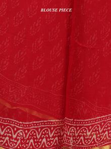 Red OffWhite Hand Block Printed Chiffon Saree With Zari Border - S031704705