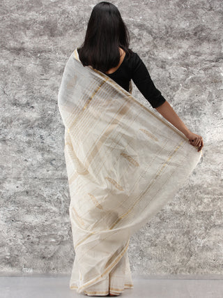 White Golden Hand Block Printed Maheshwari Silk Saree With Zari Border - S031704513