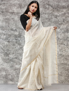 White Golden Hand Block Printed Maheshwari Silk Saree With Zari Border - S031704514