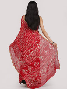 Red OffWhite Hand Block Printed Chiffon Saree With Zari Border - S031704709