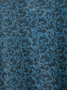 Indigo Grey White Hand Block Printed Cotton Mul Saree With Magenta Border & Mirror Work - S031703016