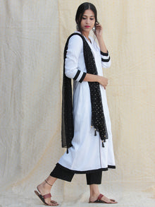 Naznin - Solid Kurta Pants Set With Dupatta - SS01F1ZZZ