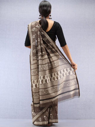 Kashish White Hand Block Printed Chanderi Saree With Zari Border - S031704531