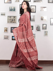 Blush White Hand Block Printed Cotton Mul Saree - S031703048