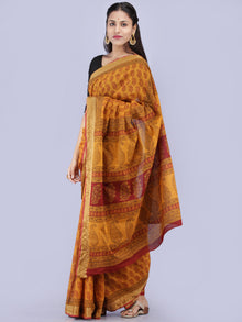 Mustard Red Printed Maheshwari Cotton Saree - S031704269