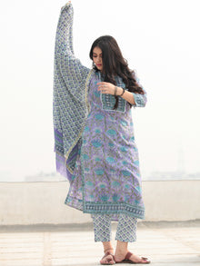 Jashn Tahsin - Set of Kurta Pants & Dupatta - KS60D2364D