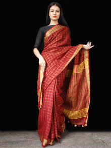 Coral Red Yellow Handwoven Checked Linen Saree With Zari Border - S031703443