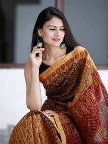Rust Orange Maroon Black Bagh Hand Block Printed Maheswari Silk Saree With Resham Border - S031703828