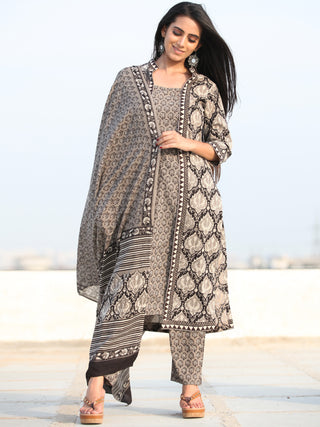 Bahaar Ruhi - Set of Kurta Pants & Dupatta - KS80B2462D