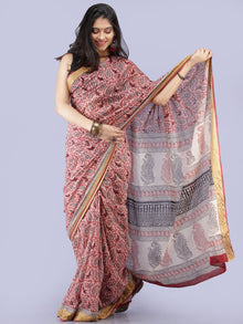White Red Black Printed Maheshwari Cotton Saree - S031704271