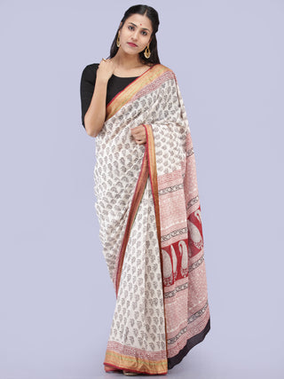 White Red Black Bagh Printed Maheshwari Cotton Saree - S031704272