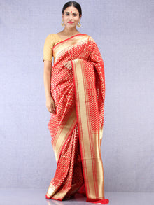 Banarasee Chanderi Silk Paisley Saree With Zari Border - Red & Gold - S031704349