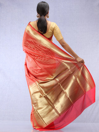 Banarasee Chanderi Silk Paisley Saree With Zari Border - Red & Gold - S031704349