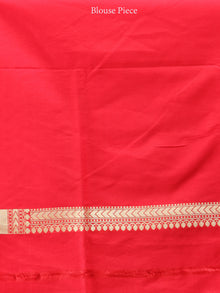 Banarasee Chanderi Silk Paisley Saree With Zari Border - Red & Gold - S031704349