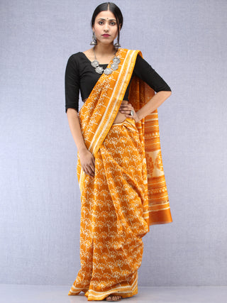 Mustard Ivory Hand Block Printed Maheshwari Silk Saree With Zari Border - S031704482