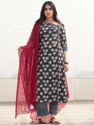 Bahaar Nofee - Set of Kurta Pants & Dupatta - KS79A2063D