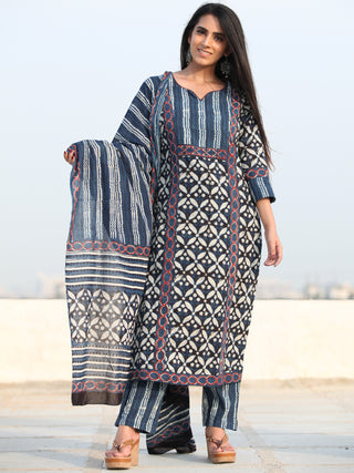 Bahaar Faryal - Set of Kurta Pants & Dupatta - KS60W2461D