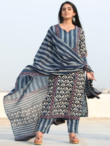 Bahaar Faryal - Set of Kurta Pants & Dupatta - KS60W2461D