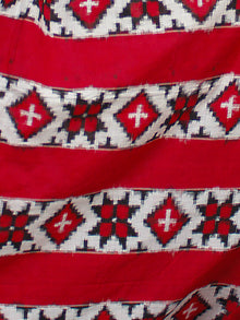 Red White Black Telia Rumal Double Ikat Handwoven Pochampally Mercerized Cotton Saree - S031703513