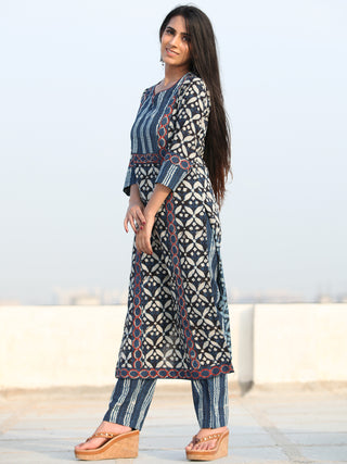 Bahaar Faryal - Set of Kurta Pants & Dupatta - KS60W2461D