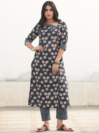 Bahaar Nofee - Set of Kurta Pants & Dupatta - KS79A2063D