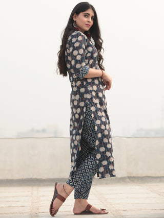 Bahaar Nofee - Set of Kurta Pants & Dupatta - KS79A2063D