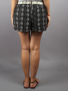 Black Hand Block Printed Shorts With Belt -S5296007