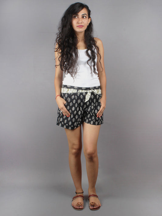 Black Hand Block Printed Shorts With Belt -S5296018