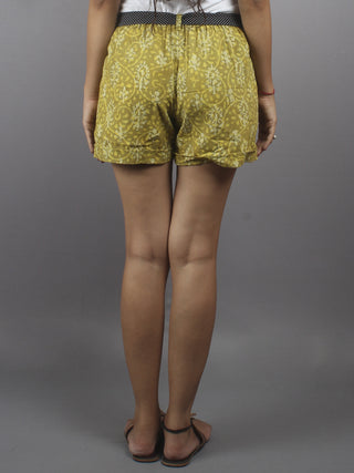 Green Hand Block Printed Shorts With Belt -S5296036