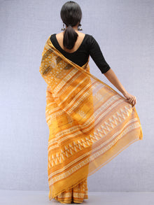 Yellow Ivory Maheshwari Silk Hand Block Printed Saree With Zari Border - S031704483