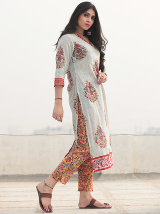 Jashn Nazira - Set of Kurta Pants & Dupatta - KS54D2359D