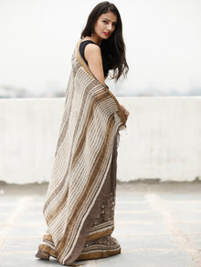 Kashish White Hand Block Printed Handwoven Linen Saree With Zari Border - S031703810